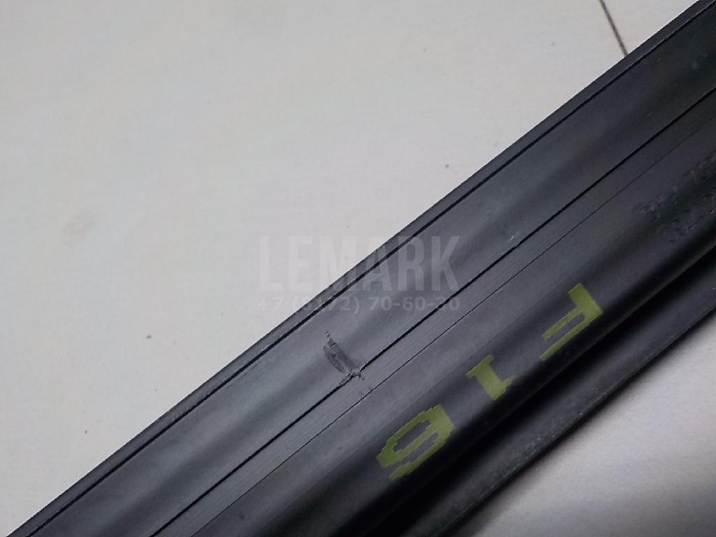 Накладка стекла переднего левого для  Audi 80/90 [B2] 0-1986