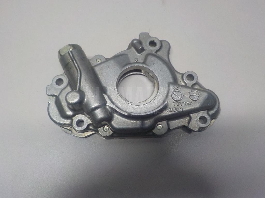 Насос масляный 1510037030 Toyota