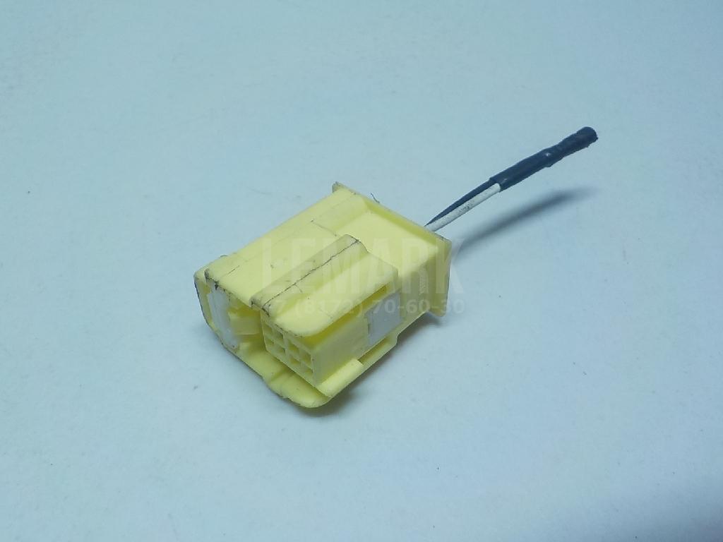 Разъем 9098011892 Toyota