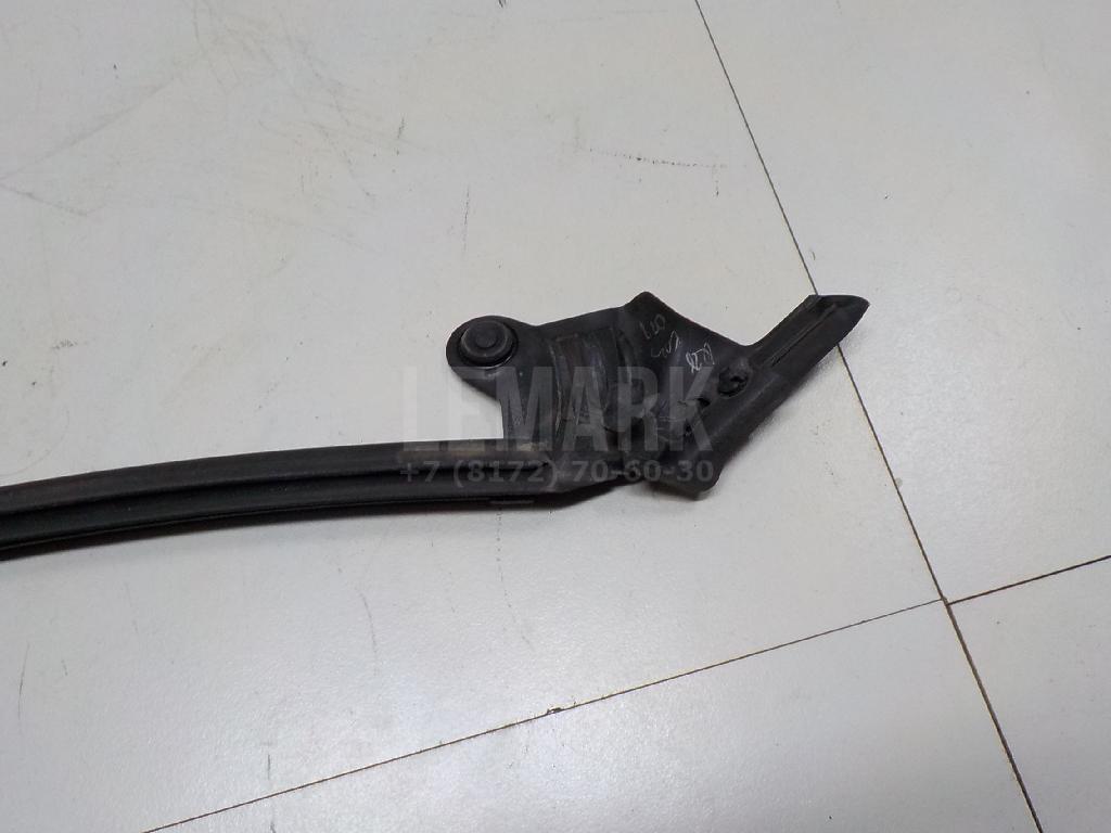 Уплотнитель стекла двери для  BMW Z4 E85/E86 2002-2008