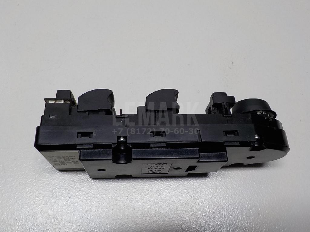 Блок управления стеклоподъемниками для  BMW 1-serie E82/E88 2007-2013