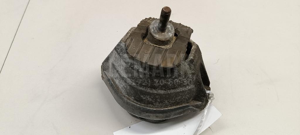 Опора двигателя правая для  Audi 80/90 [B2] 0-1986