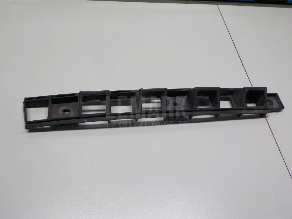 Кронштейн заднего бампера левый 3T5807863 VAG