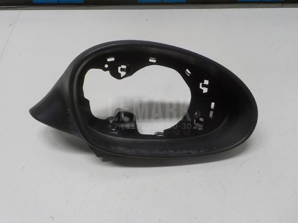 Рамка зеркала правого для  BMW 8-serie G14/G15/G16 2018