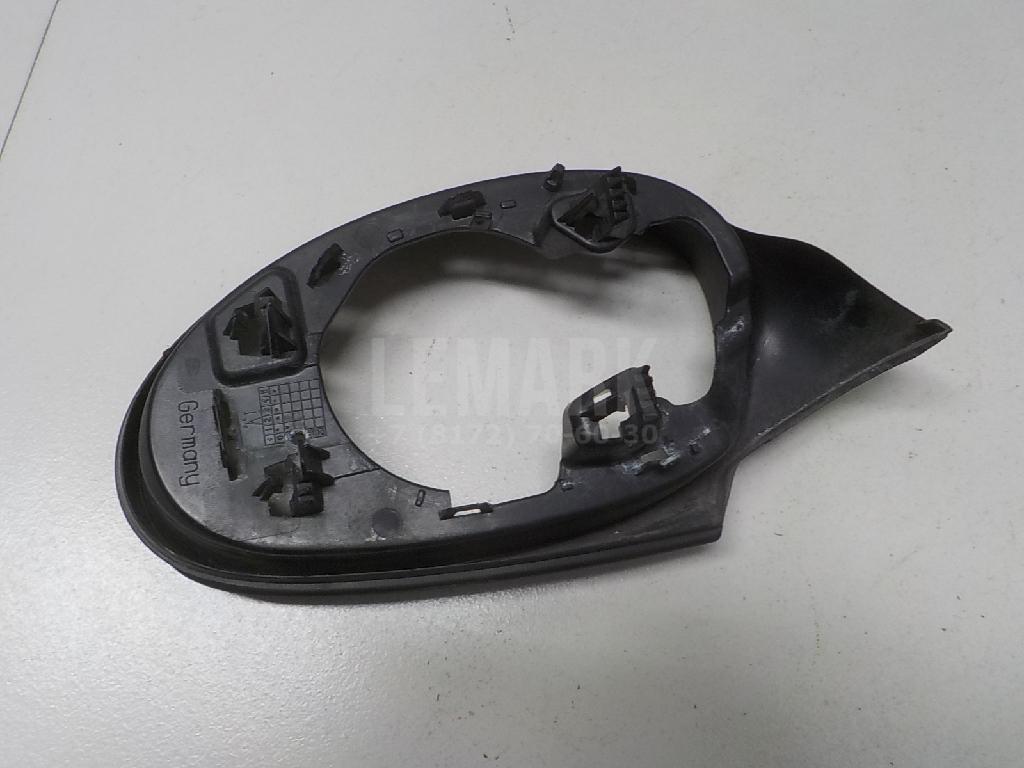 Рамка зеркала правого для  BMW 8-serie G14/G15/G16 2018