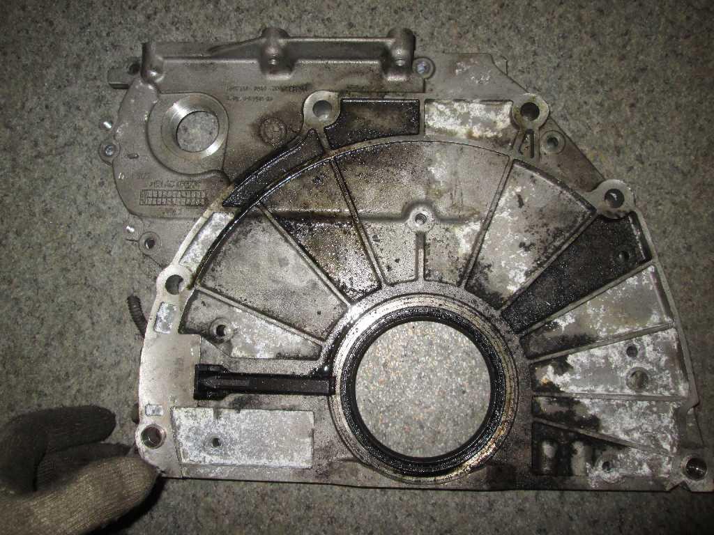 Крышка блока цилиндров для  BMW 5-serie E60/E61 2003-2009