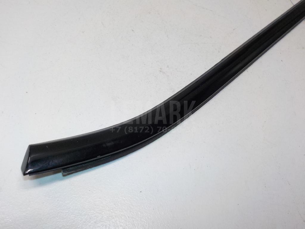 Накладка стекла переднего левого для  BMW X3 F25 2010-2017