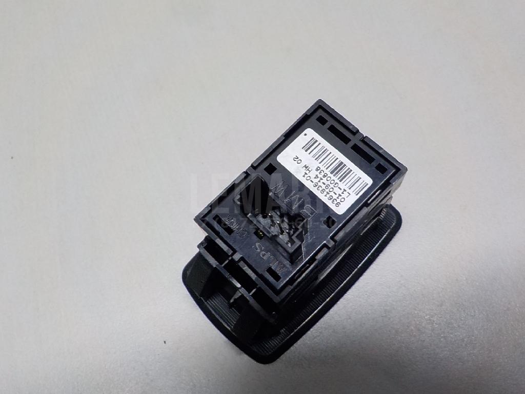 Кнопка стеклоподъемника для  BMW 6-serie GT G32 2017-2023