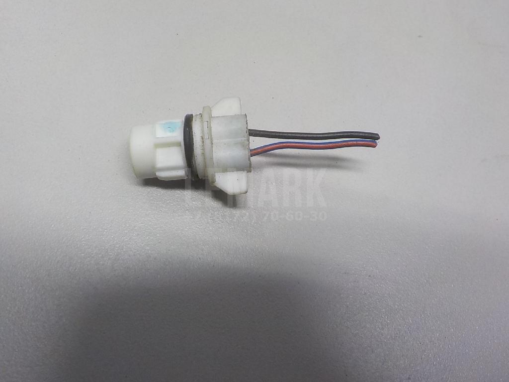 Патрон лампы 1467502 Ford