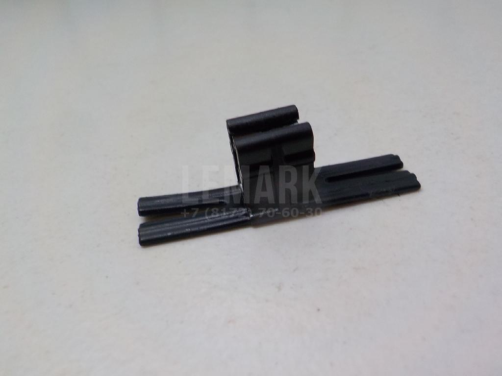 Зажим 1T0971930C VAG