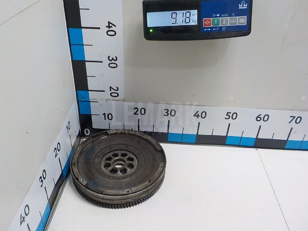 Маховик 232002F011 Hyundai-Kia