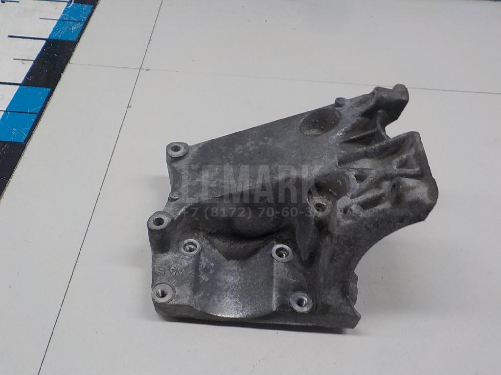 Кронштейн кондиционера 1715451 Ford
