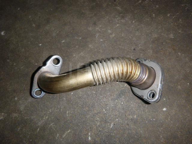 Трубка картерных газов 03C131521S VAG