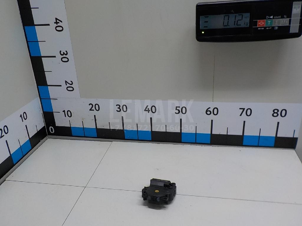 Моторчик заслонки отопителя 8710602400 Toyota
