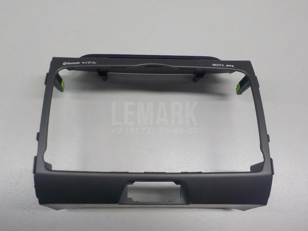 Рамка магнитолы 847403U055GA7 Hyundai-Kia