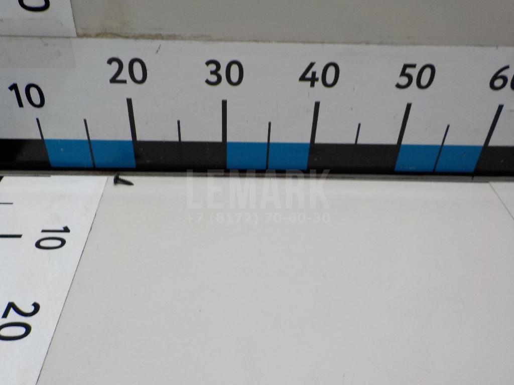 Винт 890A04EA0B Nissan