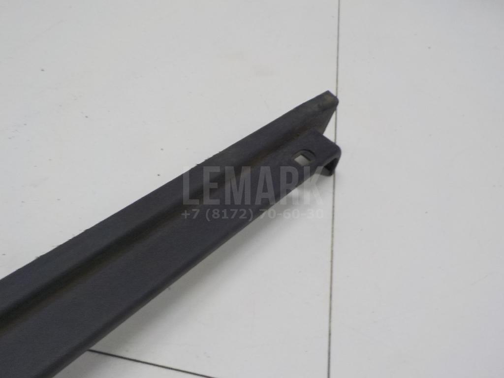 Молдинг передней левой двери для  BMW 1-serie E82/E88 2007-2013