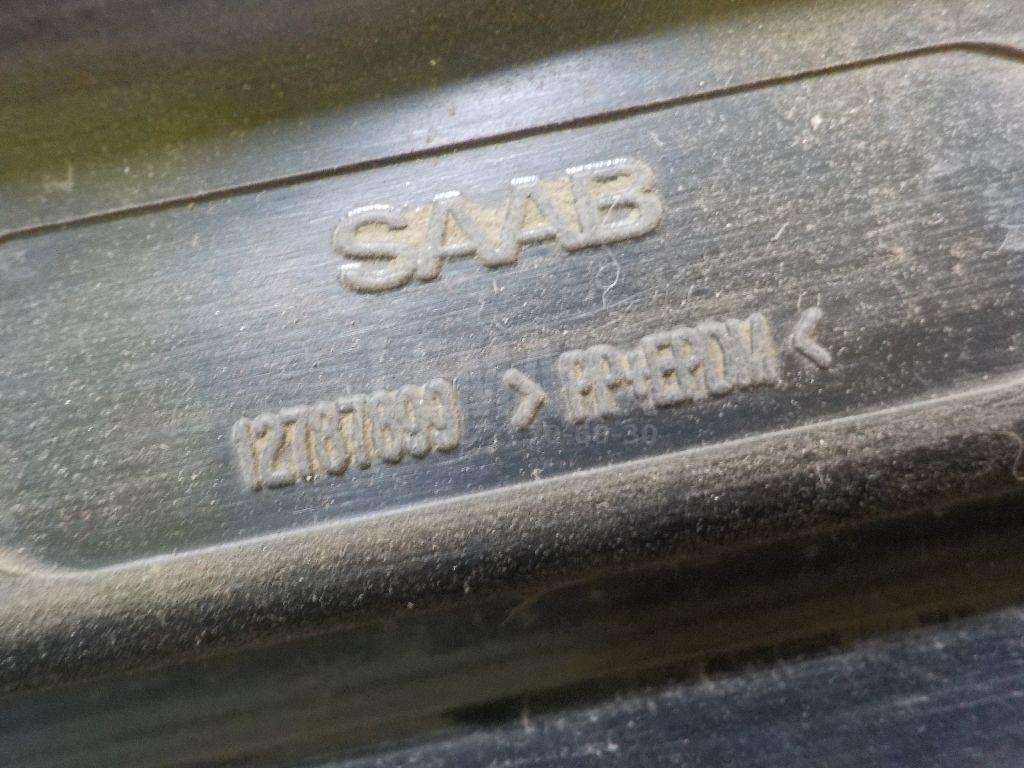 Молдинг передней левой двери для  BMW 1-serie E82/E88 2007-2013