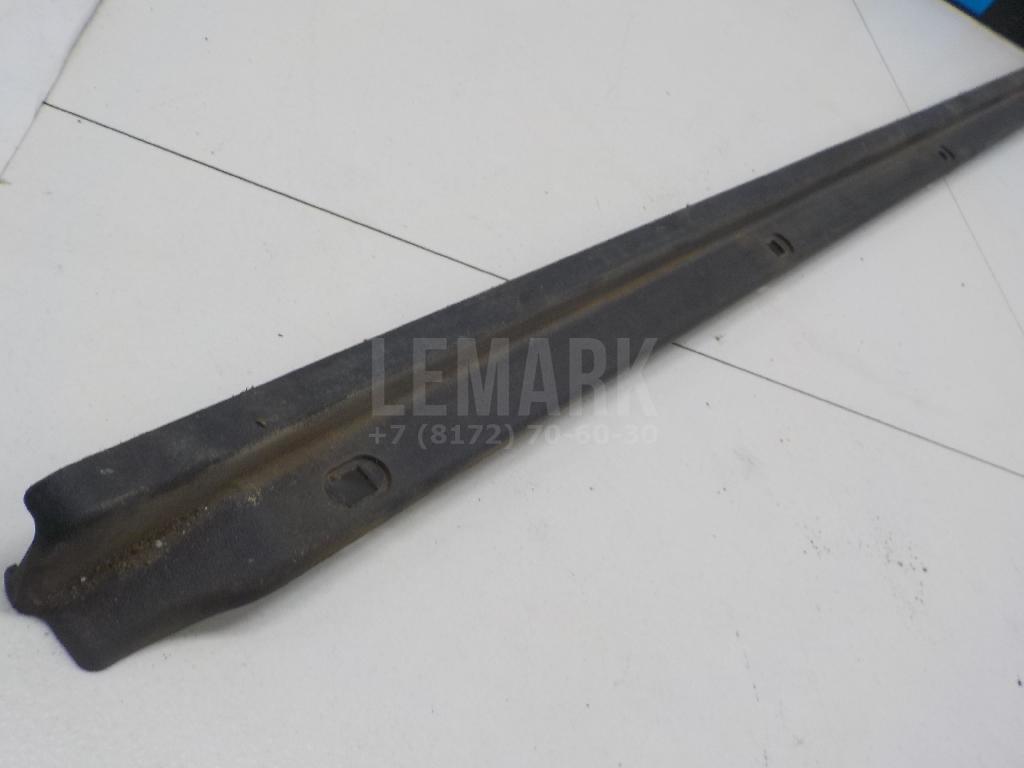 Молдинг передней левой двери для  BMW 1-serie E82/E88 2007-2013