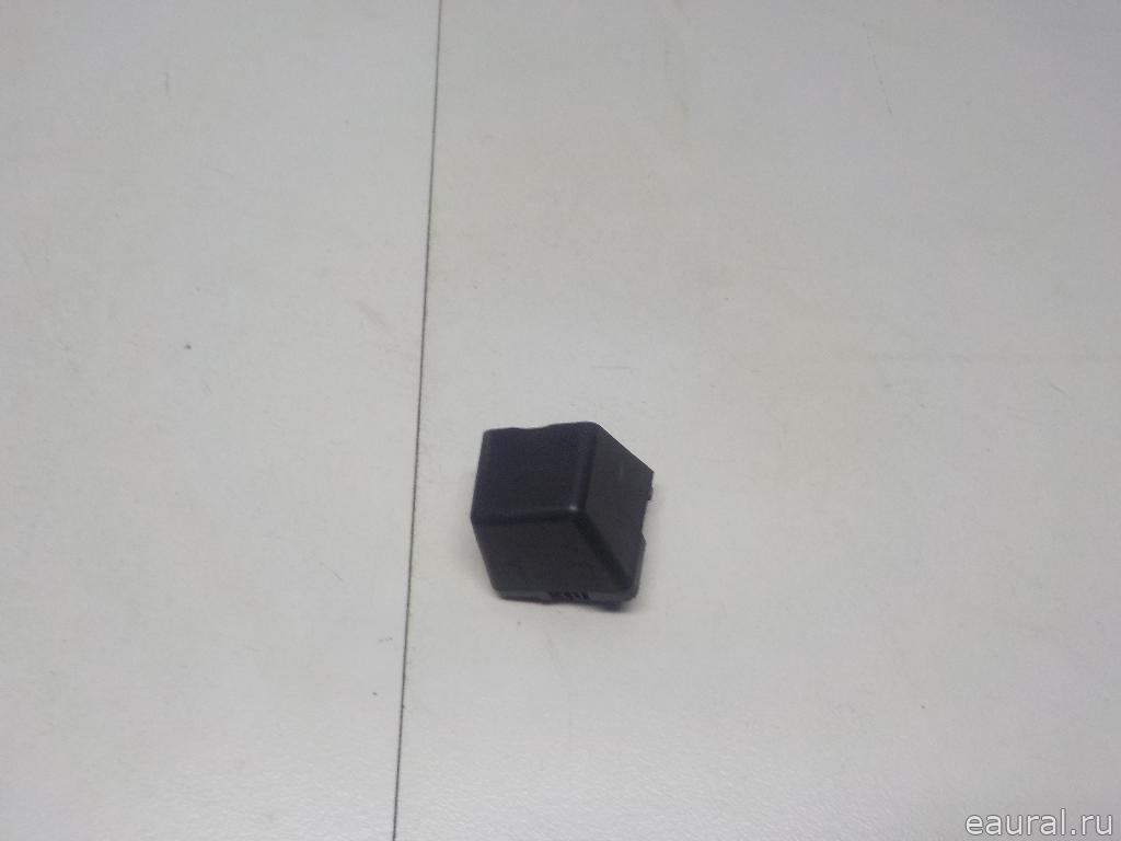 Отбойник капота