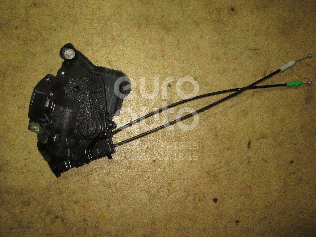Замок двери передней правой для Toyota Yaris 2005-2011 в Москве