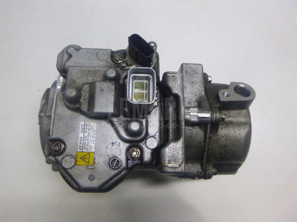 Компрессор кондиционера 8837033030 Toyota