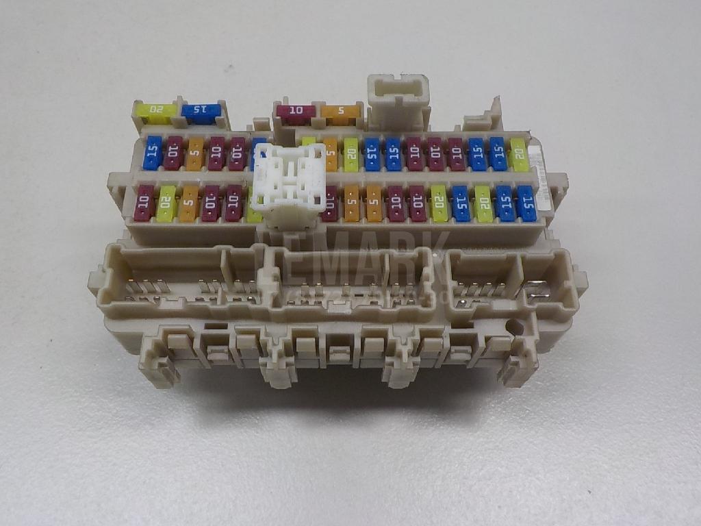 Блок предохранителей 243504EB0C Nissan
