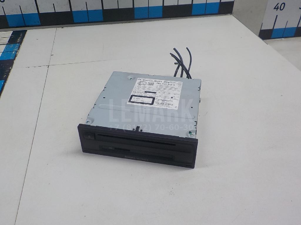 Проигрыватель CD/DVD 5E0035842AWHS VAG
