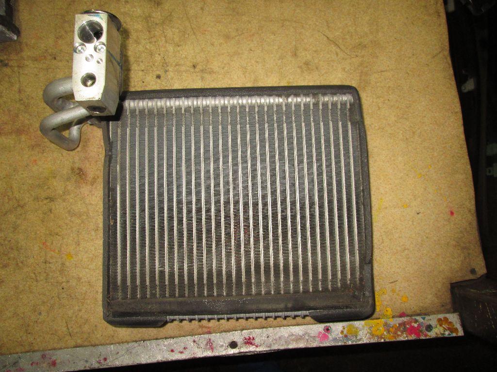 Испаритель кондиционера 27280JD20A Nissan