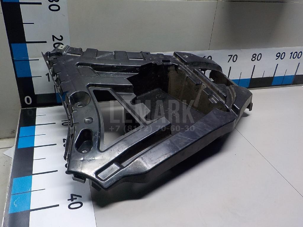 Направляющая заднего бампера правая для  BMW 7-serie F01/F02 2008-2015