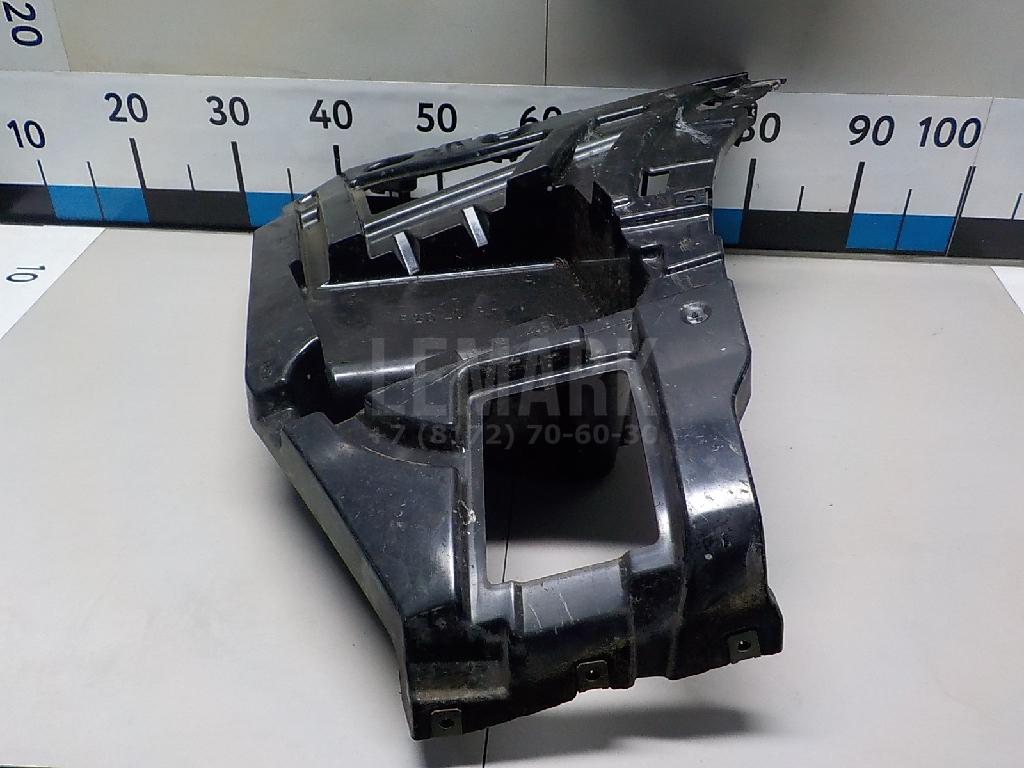 Направляющая заднего бампера правая для  BMW 7-serie F01/F02 2008-2015