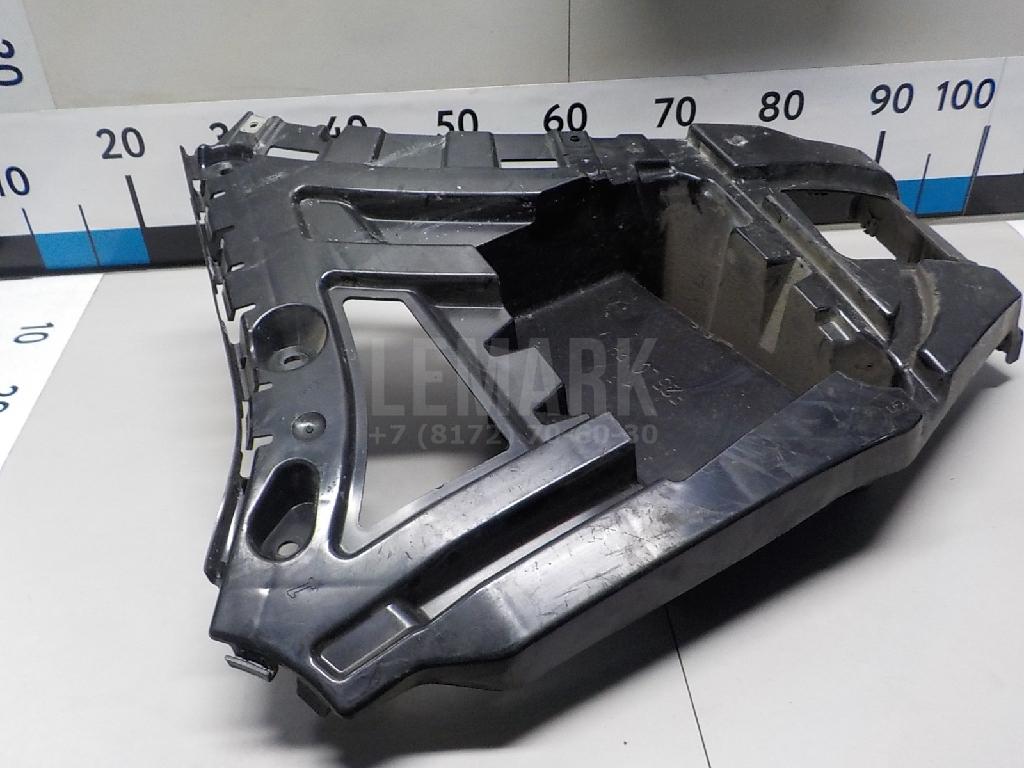 Направляющая заднего бампера правая для  BMW 7-serie F01/F02 2008-2015