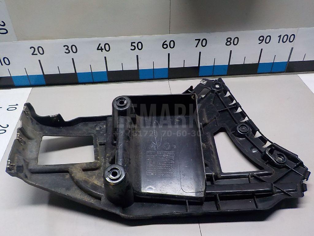 Направляющая заднего бампера правая для  BMW 7-serie F01/F02 2008-2015