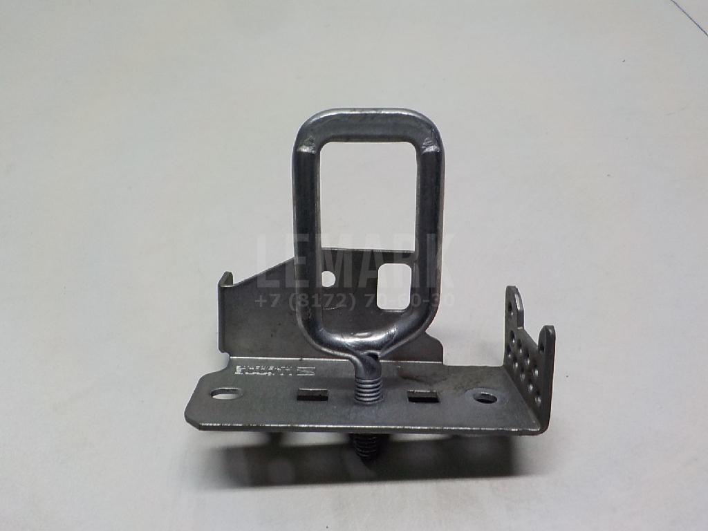 Ответная часть замка капота