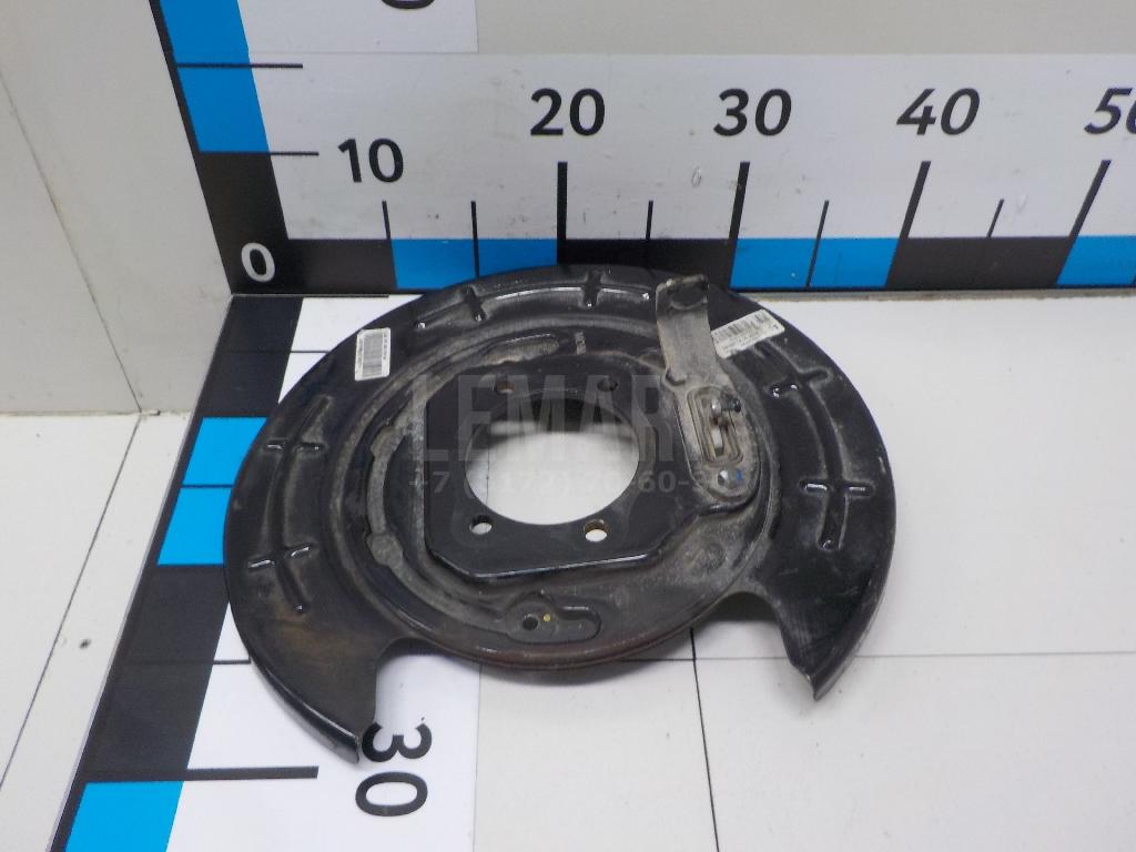 Щит опорный задний правый 58270D3000 Hyundai-Kia