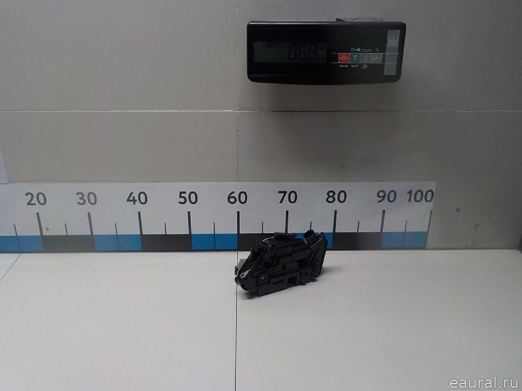 Замок двери задней правой