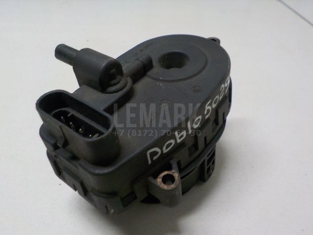Расходомер воздуха (массметр) для  Ford Focus I 1998-2005