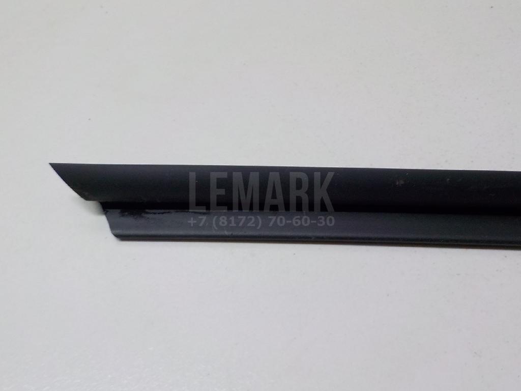Накладка стекла заднего левого для  BMW 4-serie G22/G23 2020