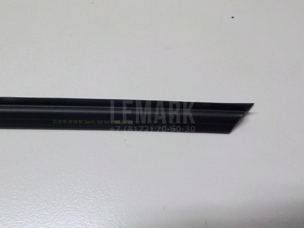Накладка стекла заднего левого для  BMW 4-serie G22/G23 2020