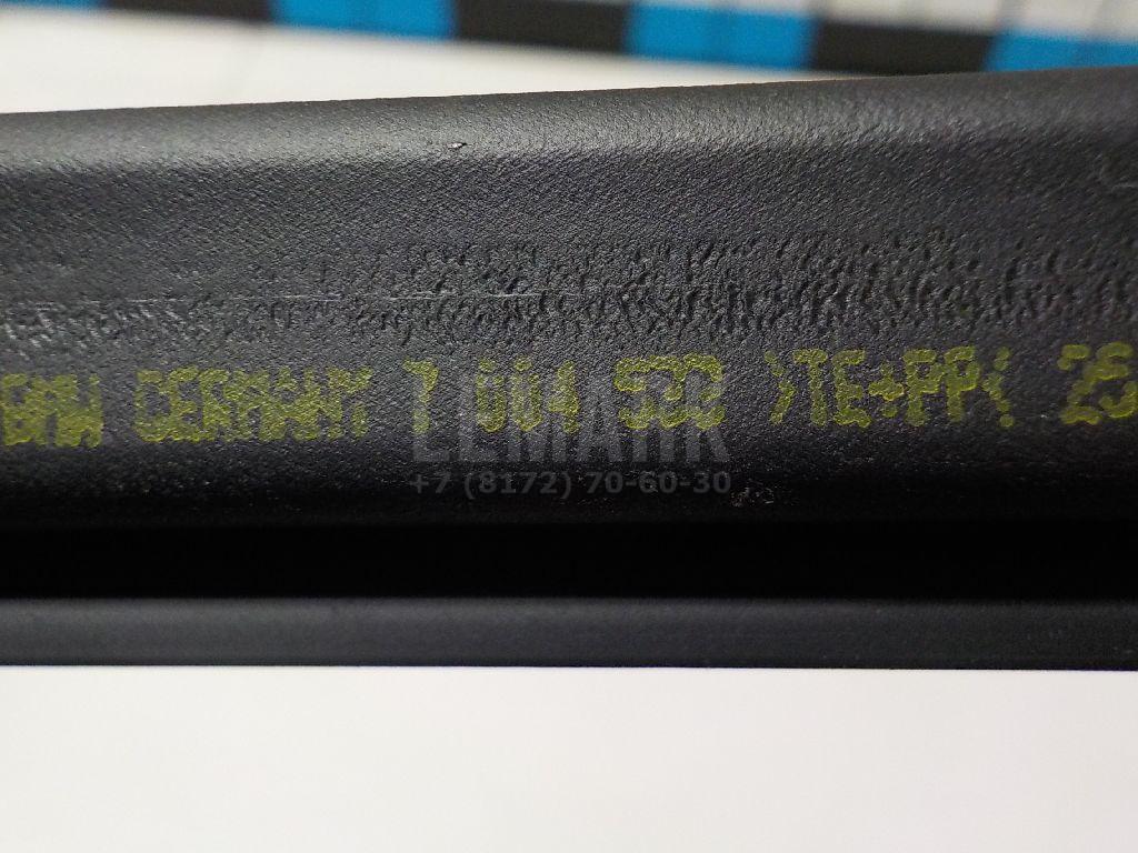 Накладка стекла заднего правого для  BMW 1-serie E82/E88 2007-2013