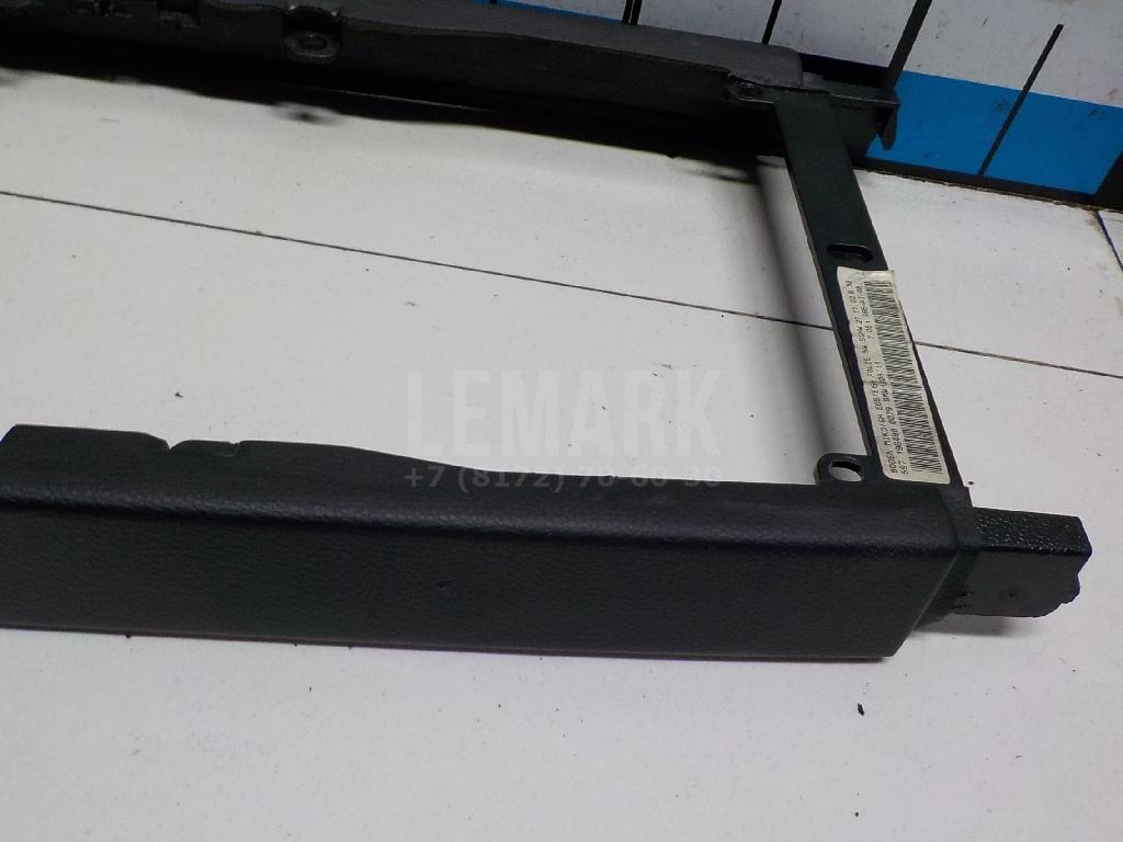 Накладка (кузов внутри) для  BMW X3 E83 2004-2010