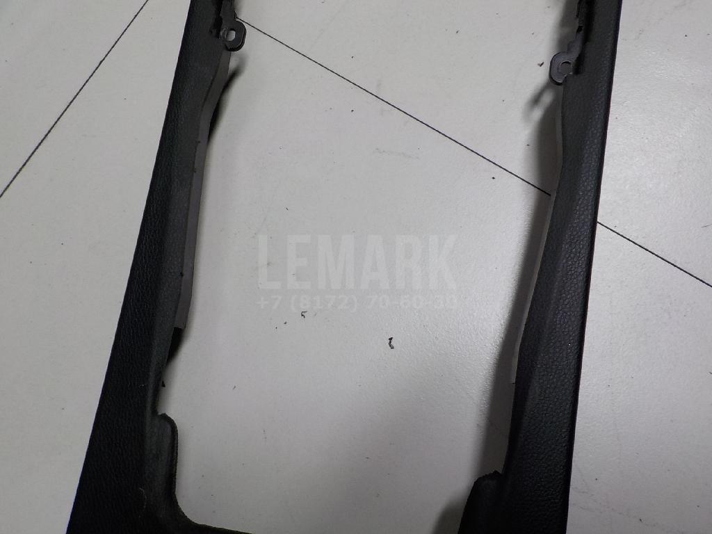 Накладка (кузов внутри) для  BMW X3 E83 2004-2010
