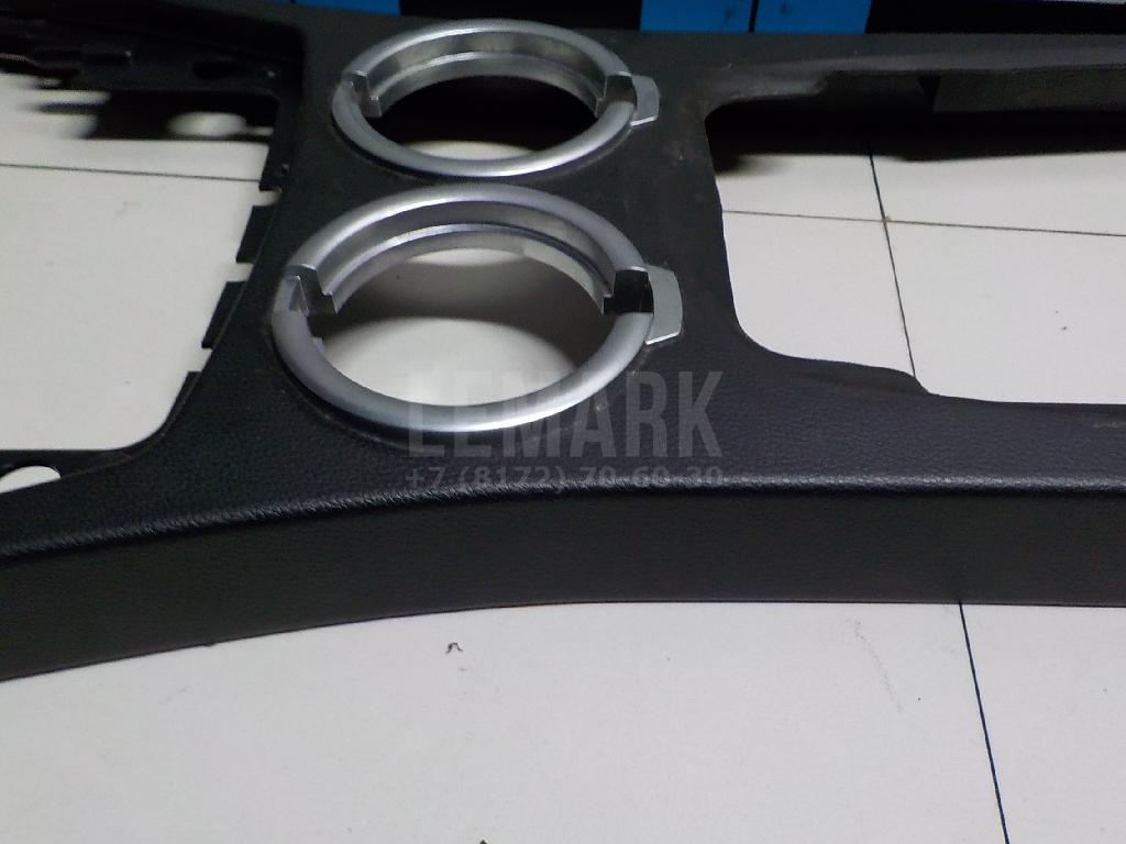 Накладка (кузов внутри) для  BMW X3 E83 2004-2010