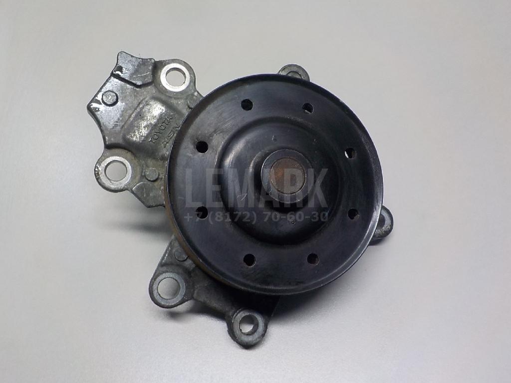 Насос водяной (помпа) 1610039565 Toyota