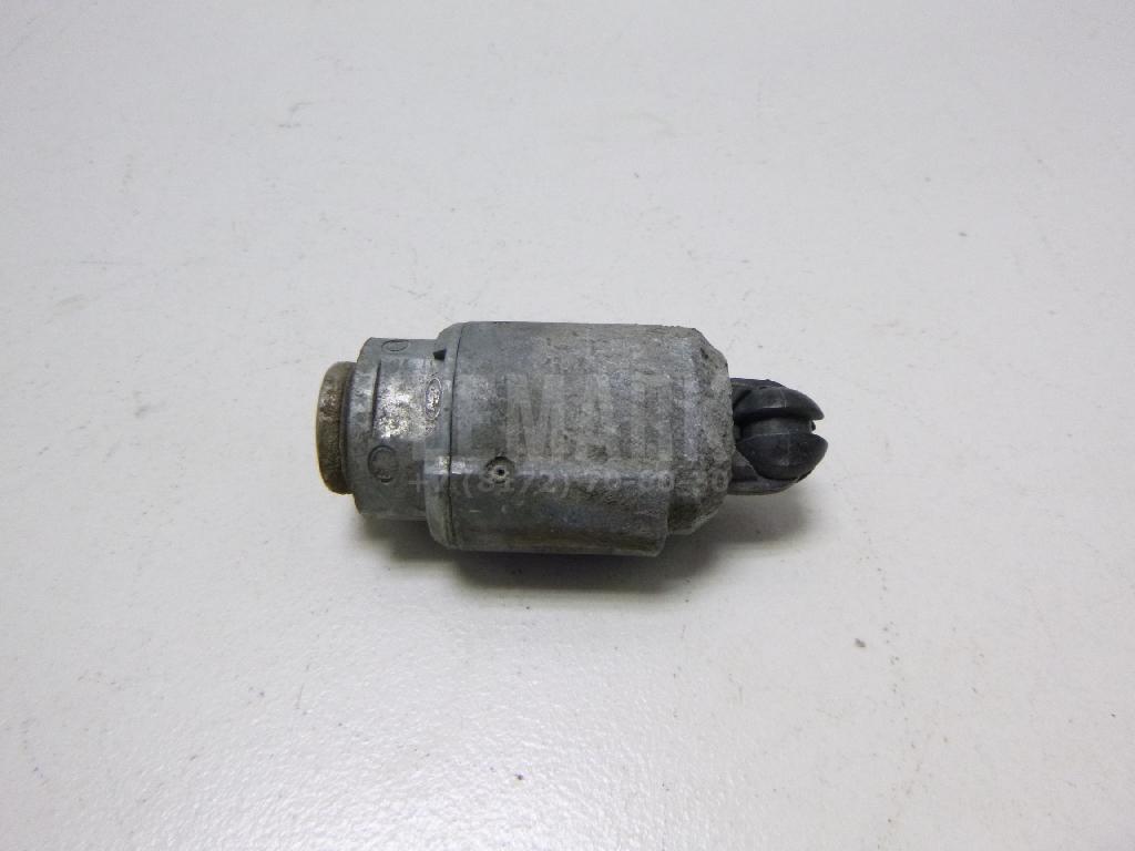 Вставка замка капота 5127036 Ford
