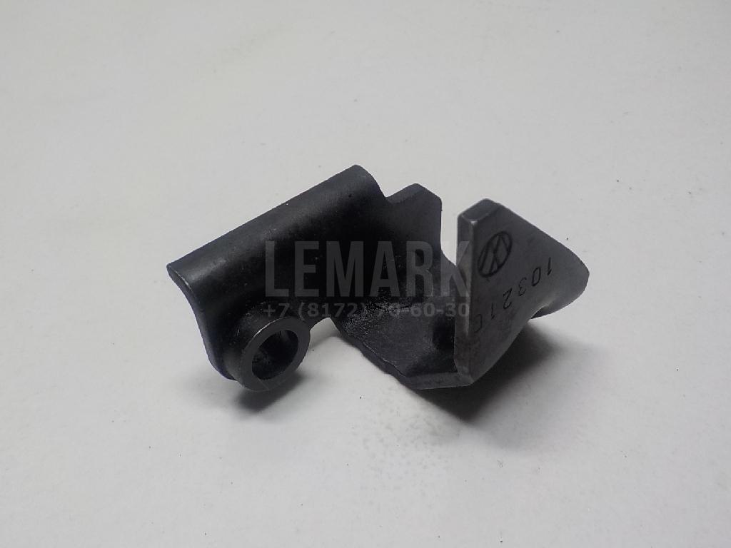 Кронштейн ТНВД 03L130169 VAG