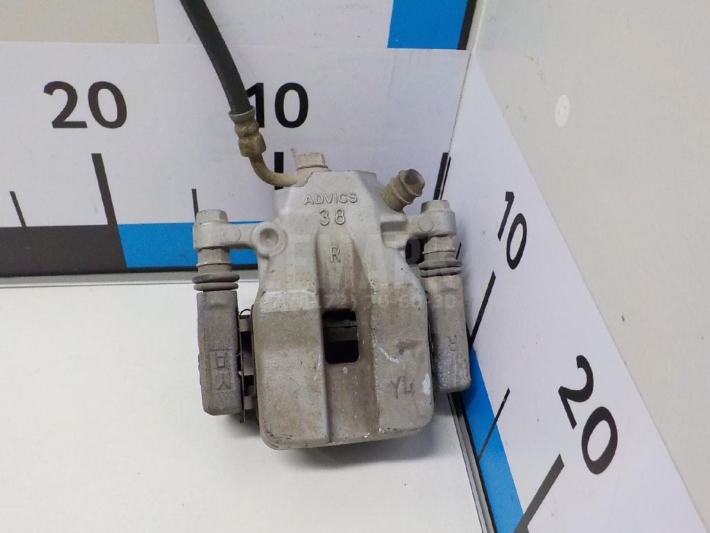 Суппорт тормозной задний правый 4783042080 Toyota