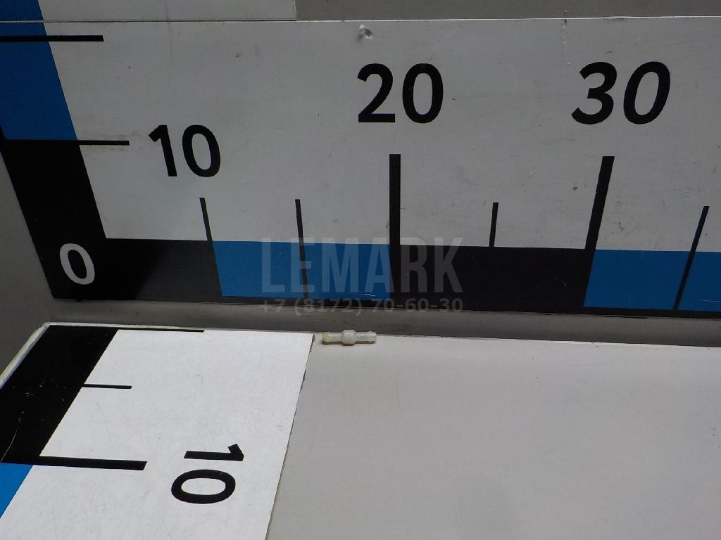 Переходник шланга омывателя 8534989122 Toyota