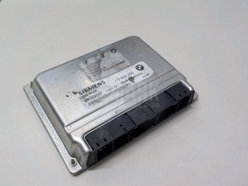 Блок управления двигателем