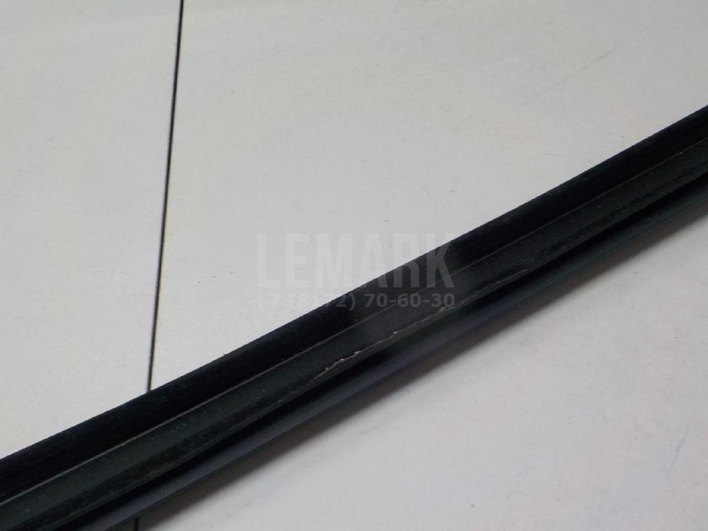 Накладка стекла переднего правого для  BMW 3-serie E46 1998-2005